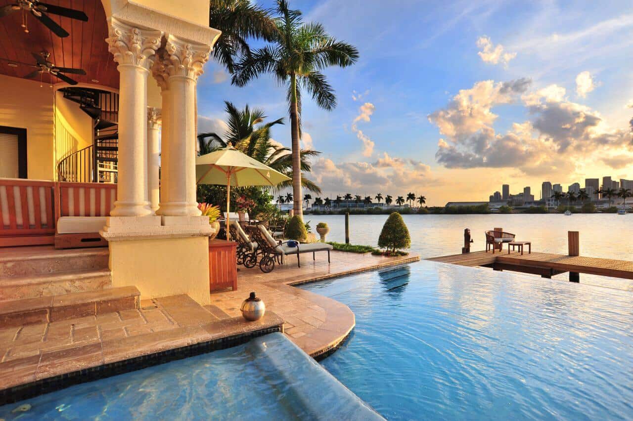 Miami Beach  Real Estate Consulting Services